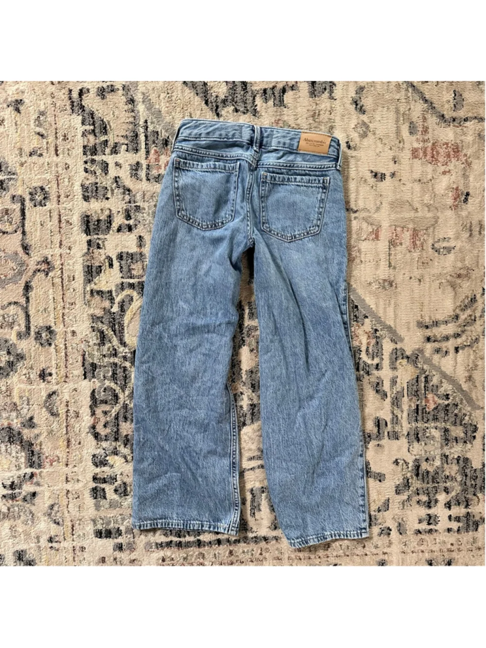 Girls Abercrombie Kids Low Rise Baggy Jeans Size 8 Blue